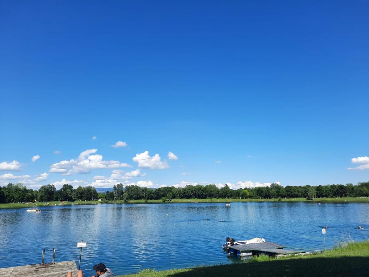 Wohnhaus City Sued Herzogsdorf ภายนอก รูปภาพ
