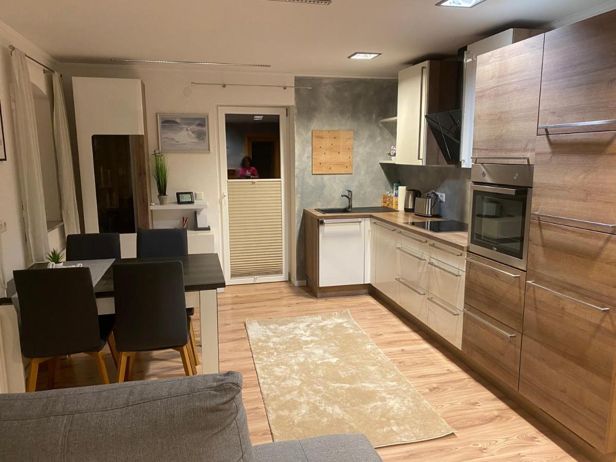Wohnhaus City Sued Herzogsdorf ภายนอก รูปภาพ